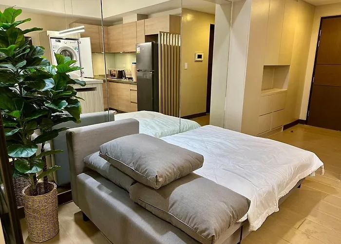 Sunset View In Venice Grand Canal Mall Suite, Pet Friendly, Walking Distance To Venice Mall, 5 Mins Away To Bgc 4* マニラ市