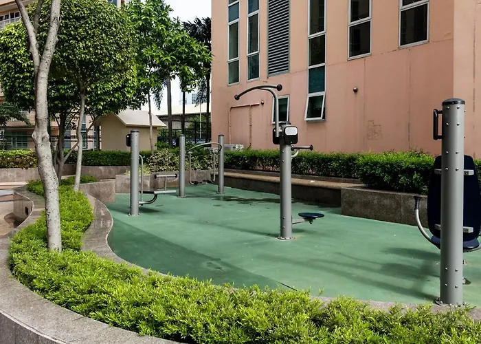 アパートホテル Sunset View In Venice Grand Canal Mall Suite, Pet Friendly, Walking Distance To Venice Mall, 5 Mins Away To Bgc マニラ市