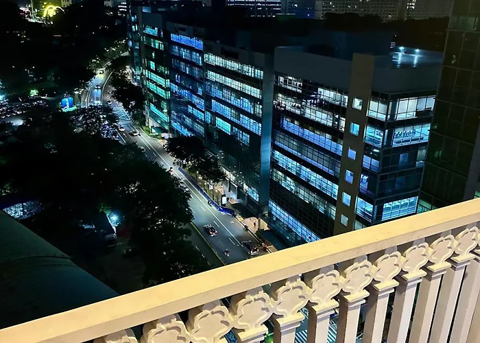 Sunset View In Venice Grand Canal Mall Suite, Pet Friendly, Walking Distance To Venice Mall, 5 Mins Away To Bgc 4*