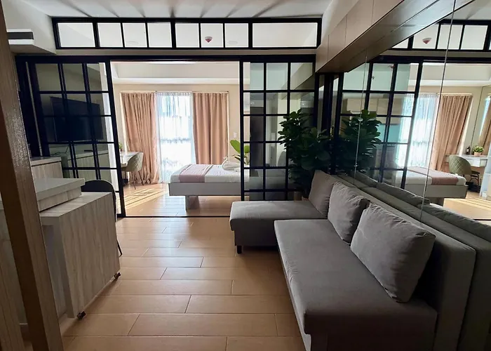 アパートホテル Sunset View In Venice Grand Canal Mall Suite, Pet Friendly, Walking Distance To Venice Mall, 5 Mins Away To Bgc 4*