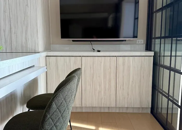 Sunset View In Venice Grand Canal Mall Suite, Pet Friendly, Walking Distance To Venice Mall, 5 Mins Away To Bgc アパートホテル 4*