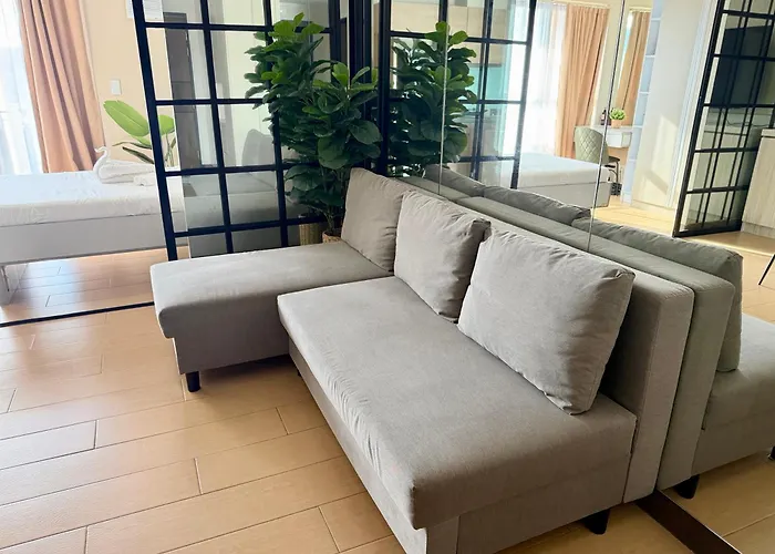 Sunset View In Venice Grand Canal Mall Suite, Pet Friendly, Walking Distance To Venice Mall, 5 Mins Away To Bgc 4* マニラ市